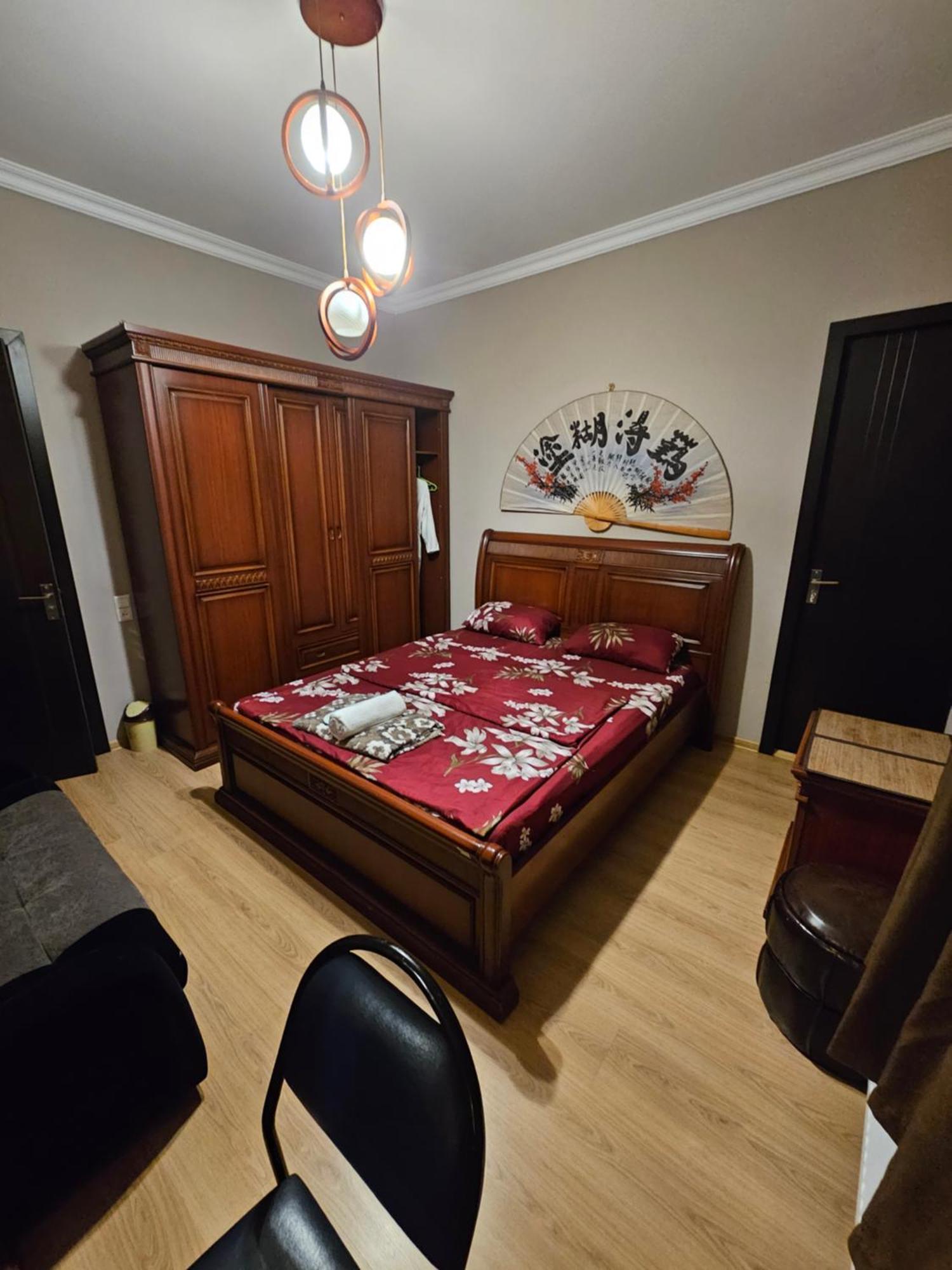 Guesthouse Different Tbilisi Eksteriør bilde